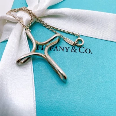 Ожерелье с крестом Infinity Tiffany & Co. почти как новое серебро 925 быстрая доставка без коробки Япония - Изображение 1 из 4