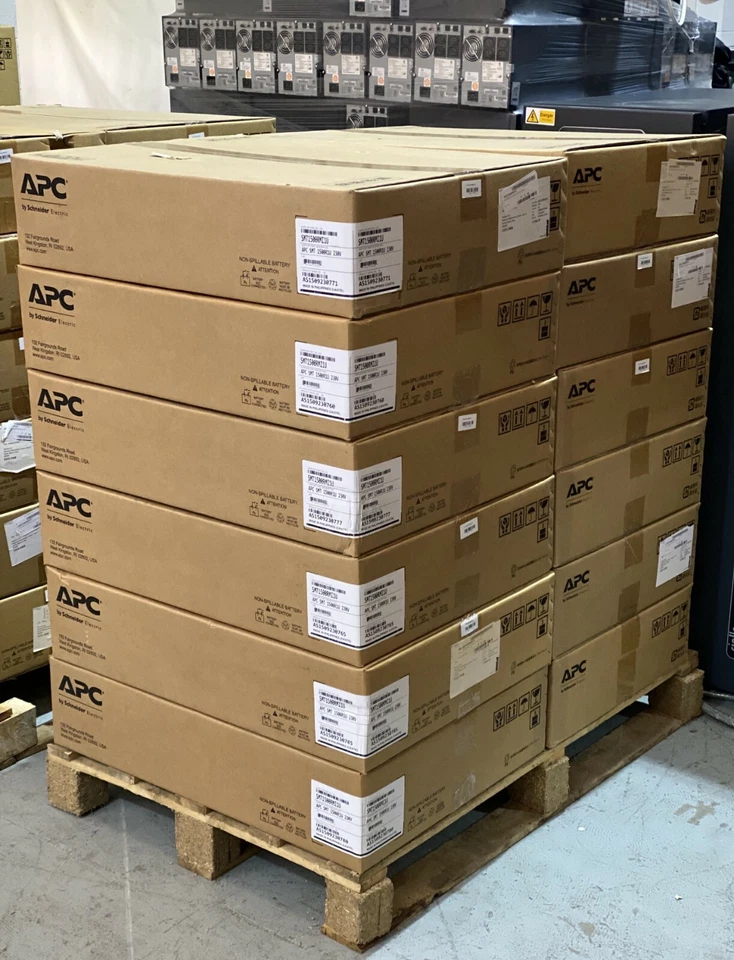 APC SMT1500RMI1U Smart-Ups 1500Va UPS - New in box - New cells - 12M RTB - Image 1 of 4