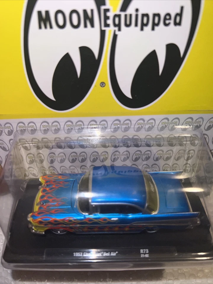 Máquinas M2 1:64 Edición Limitada Moon Equipped 1957 Bel-air Foto 1 de 3