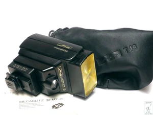 METZ mecablitz 32 MZ-3 con adattatore SCA 3101 (M3) per analogico Canon EOS - Foto 1 di 13