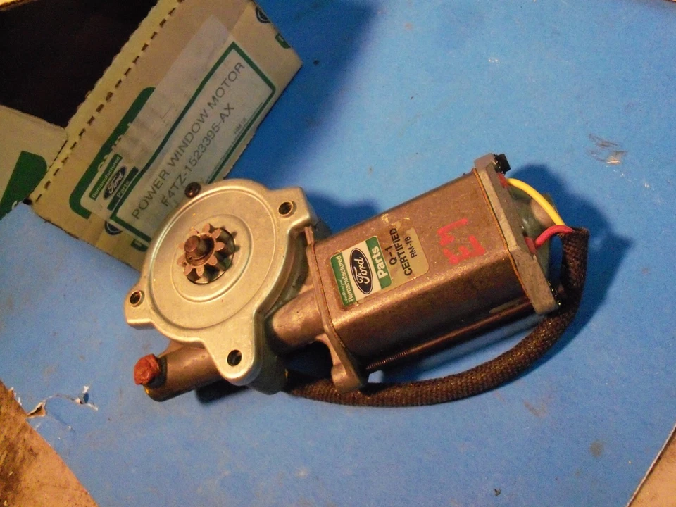 Motor de janela de energia 1992-1995 Ford F150 dianteiro traseiro direito disjuntor KS1 - Imagem 1 de 1