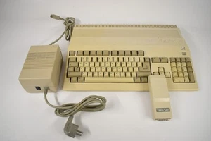 Personal Computer Commodore Amiga 500 + Amiga 520 Modul - Bild 1 von 17