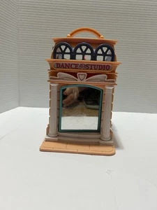 Fisher Price Sweet Streets Loving Family Candy Shop Dance Studio 2001 - Imagen 1 de 17