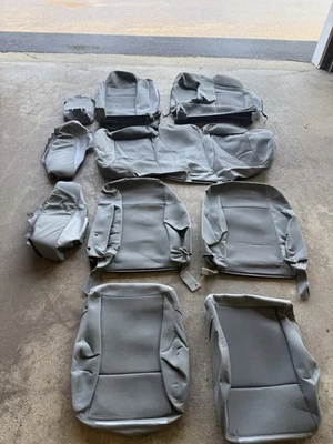 2005-2010 CHRYSLER 300 GREY CLOTH FACTORY TAKEOFF COVERS USED - Image 1 of 4