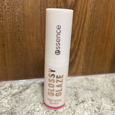 Essence Glossy Glaze High Shine Lipstick 03 Pink Things Up Sealed & New - Image 1 of 3