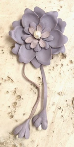 Vintage Brosche Anstecknadel lila 3" Leder Blume Kunstperlen Retro Ranken Schmuck - Bild 1 von 4