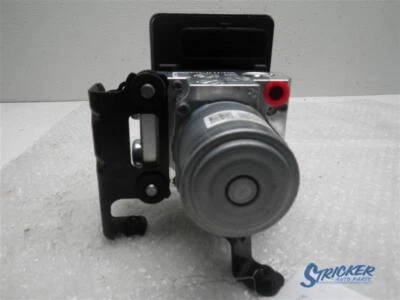 Gmc Yukon XL 1500 2018 ABS Pump and Motor Assembly AWD 84609555 9669 - Image 1 of 4