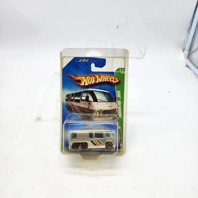 Hot Wheels 1:64 Treasure Hunt GMC Motorhome Black Wheels Sealed - Image 1 of 4