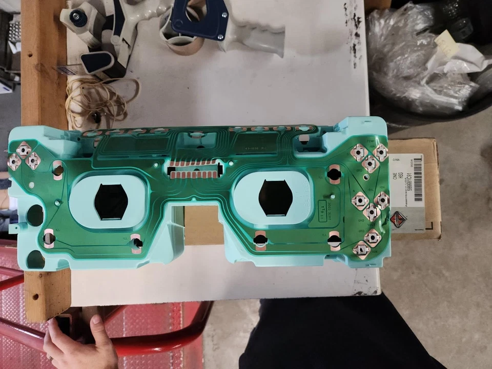 CARCAÇA DE PAINEL DE INSTRUMENTOS INTERNACIONAL ORIGINAL NOVA DO FABRICANTE 586681C91 - Imagem 1 de 1