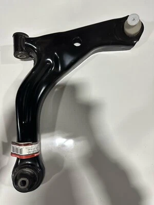 OEM 2004-2012 Ford Escape Right Front Lower Control Arm 6L8Z-3078-AA MCSOE32 - Image 1 of 4