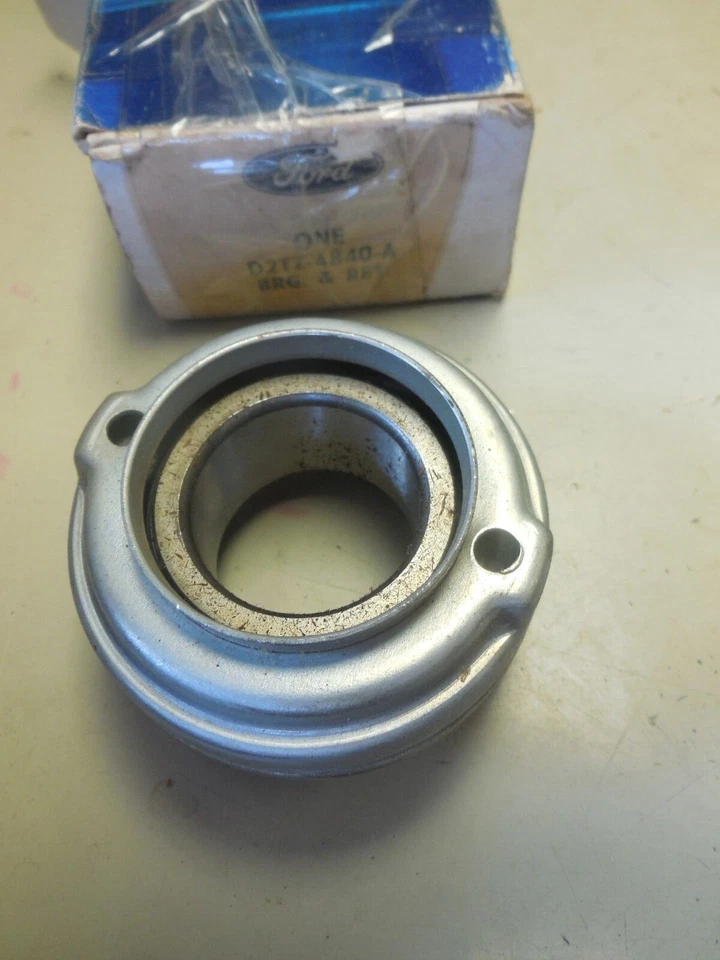 Rolamento dianteiro NOS 1967-1979 Ford F100 Bronco 4x4 D2TZ-4840-A - Imagem 1 de 1