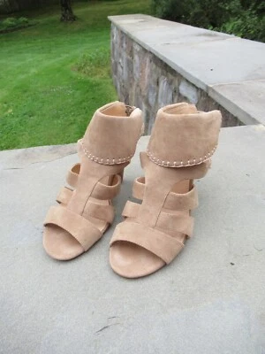Nine West Tan Suede Sandals w/ Buckled Back & Wooden Heel- Size 7 - Image 1 of 4