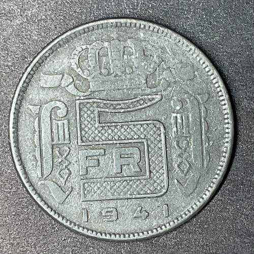 Foto 1 di 2