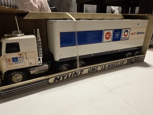 Vtg Nylint GMC Cadet Semi Truck AC Delco Model #910 Rare Pressed Steel Toy - Picture 1 of 15