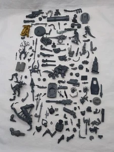Lote de (50+) brocas y piezas de fantasía de Warhammer 40k - Imagen 1 de 7