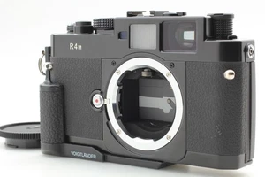 ▶️ [Top MINT w/ Grip] Voigtlander Bessa R4M Black Rangefinder Camera From JAPAN - Picture 1 of 11