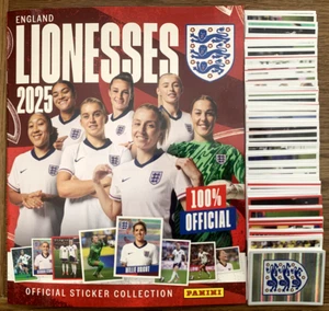 Panini Inghilterra Leonesse Euro 2025 Completo 160 Sticker Set e Album Donna - Foto 1 di 1