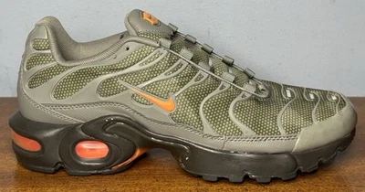 Nike Air Max Plus TN Tuned 1 GS Naranja Oscuro Total Oliva AO5435-001 7Y Sin Cordones Foto 1 de 4