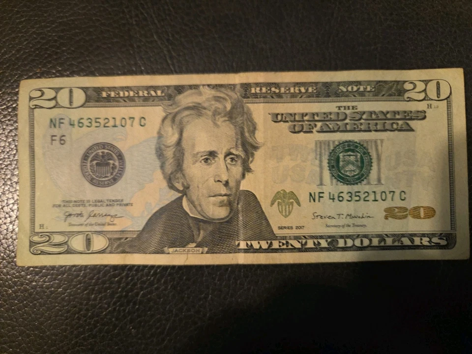 破损梯子不一样 — 第 1/1 张图片