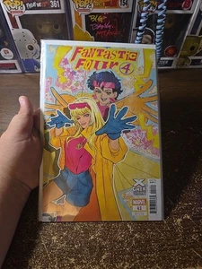 Fantastic Four #41 Rickie Yagawa 'x-Gwen Variant' (Marvel Comics May 2022) - Picture 1 of 16