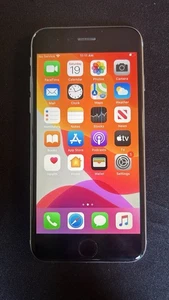 Apple iPhone 6s - 64 GB - Space Gray (Unlocked) - Photo 1 sur 19