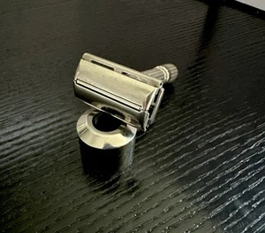 Vintage Gillette Fatboy Adjustable Safety Razor/F1 1960 - Picture 1 of 18