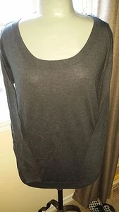 GAP Ladies Silk/Cotton CHARCOAL GRAY Long Sleeve Scoop Neck Sweater  Sz MD  NWT - Picture 1 of 6