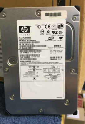 HP SCUZZY HDD HARD DRIVE ST318453LW 18.2GB 1500 RPM SCSI 68 PIN HP PART 291241- - Image 1 of 4