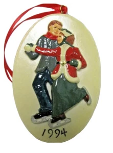 SEBASTIAN MINIATURE SML-640A Victorian Christmas Skaters Ornament 7553 - Picture 1 of 2