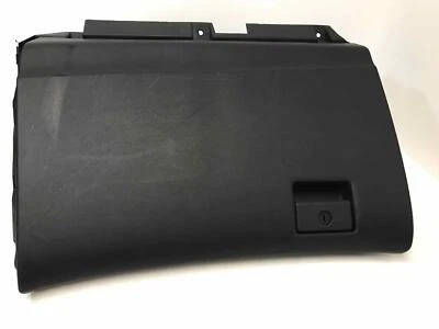 Черный перчаточный ящик с отсеком для хранения NISSAN PATHFINDER 13–20 685203JA0A - Изображение 1 из 4