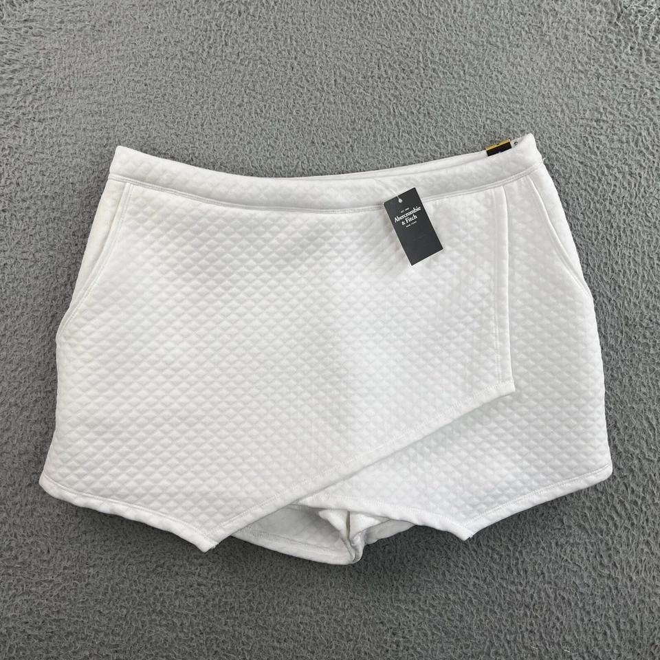 Abercrombie Fitch Skorts Women MED Mini Quilted Tennis Pickleball Racketball NWT - Image 1 of 4