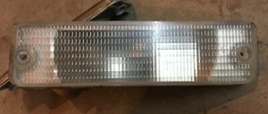 92 93 94 95 1995 LEBARON COUPE CONVERTIBLE RIGHT PASSENGER SIGNAL PARK LIGHT - Picture 1 of 4