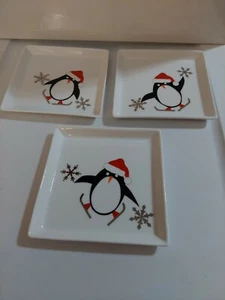 Crate & Barrel PENGUIN Ceramic Dessert/Appetizer Plates (set of 3) - Picture 1 of 4