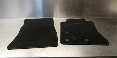 Alfombrillas delanteras izquierda y derecha Ford Mustang GT 2015-2023 OEM Foto 1 de 4