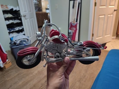 Harley Davidson?Motorcycle Toy Made Of Spring And Plastic Tubes Cool Bike 1 18  - Image 1 of 4