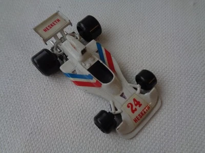 POLISTIL MODELLINO GIOCATO SCALA 1:55 HESKETH 308 RJ 8 NO SCATOLA - Immagine 1 di 4