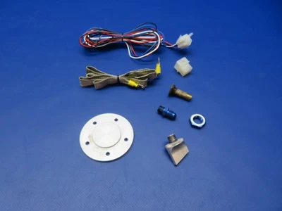 D' Shannon Beech Bonanza Tip Tank Miscellaneous LOT (1025-237) Foto 1 de 4