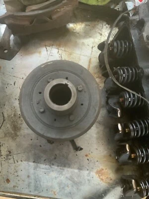 Mazda serie B B3000 Ford Ranger 3.0 1994 equilibrador armónico con perno Foto 1 de 4