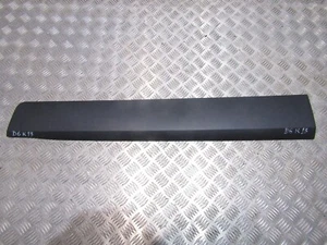 Moldeo inferior Vauxhall Crossland X puerta delantera derecha genuino 13482097 REF D6K13 - Imagen 1 de 6