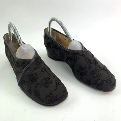 TARYN ROSE Brown Floral Stretch Fabric Loafer Low Wedge Size 37.5 M - Image 1 of 4