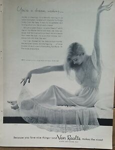 1954 women's Van Raalte lingerie gown 8870 you're a dream waking vintage ad