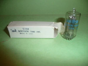 ITT Jan 1258 Tubo de electrones de vacío código de fecha 7922 - Imagen 1 de 1
