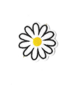 White Daisy Iron on Embroidered Patch Fabric Badge Flower 5cm x 5cm - Picture 1 of 1
