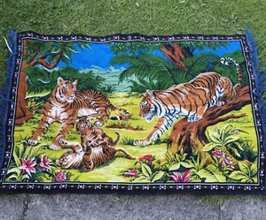 Tapiz Vintage Cachorro de Tigre Colgante de Pared Años 80 Animales de la Selva Decoración Retro 128x86cm - Imagen 1 de 7