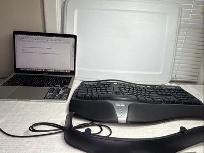 Microsoft Natural Ergonomic Keyboard 4000 v1.0 Model 1048 USB Tested With Box - Image 1 of 4