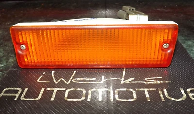 87-90 USDM OEM Nissan Sentra B12 intermitente delantero luz montaje lámpara IKI 3197L Foto 1 de 4