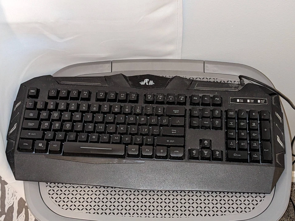 Mechanical Feel Full Sized RGB Keyboard and Mouse Combo- Rii RK900+ - Image 1 of 3