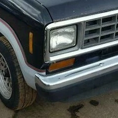 Ford Ranger, Bronco II : 1983, 1984, 1985, 1986, 1987, 1988,  Right Signal Light - Image 1 of 4