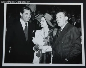 Cary Grant alias Archie Leach 8x10 B&W Glossy Hollywood Still - Bild 1 von 2