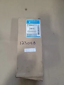 P566211 Donaldson Filter Element - Picture 1 of 2